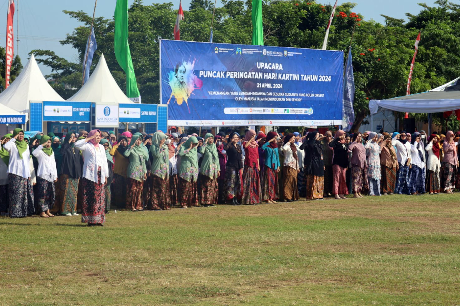 Danrem 073/MKT  Hadiri Upacara Hari Kartini di Alun-alun Kota Rembang